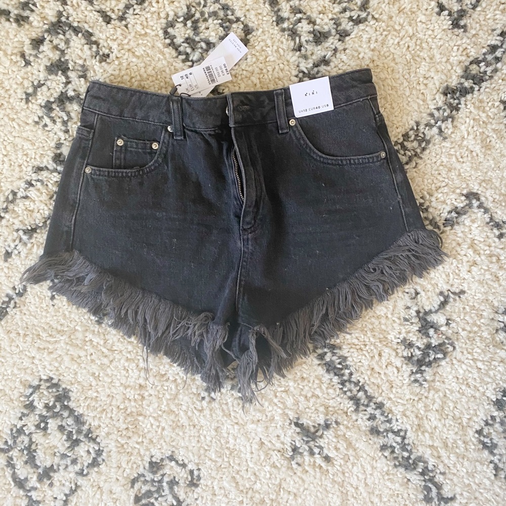 Top shop black short